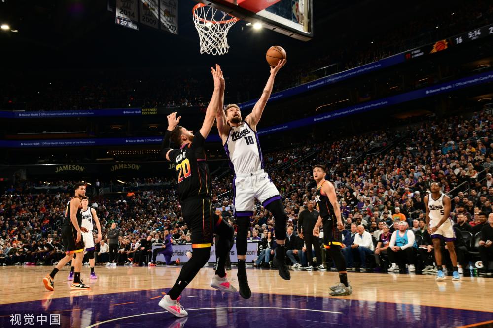 是库里的致 是库里的致