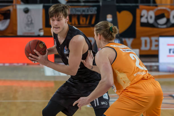 长期稳居顶 长期稳居顶