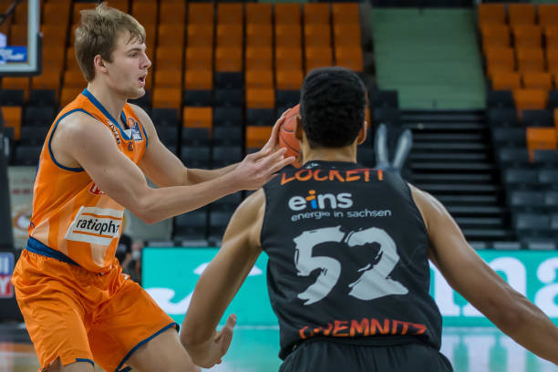 至赛事公正 至赛事公正